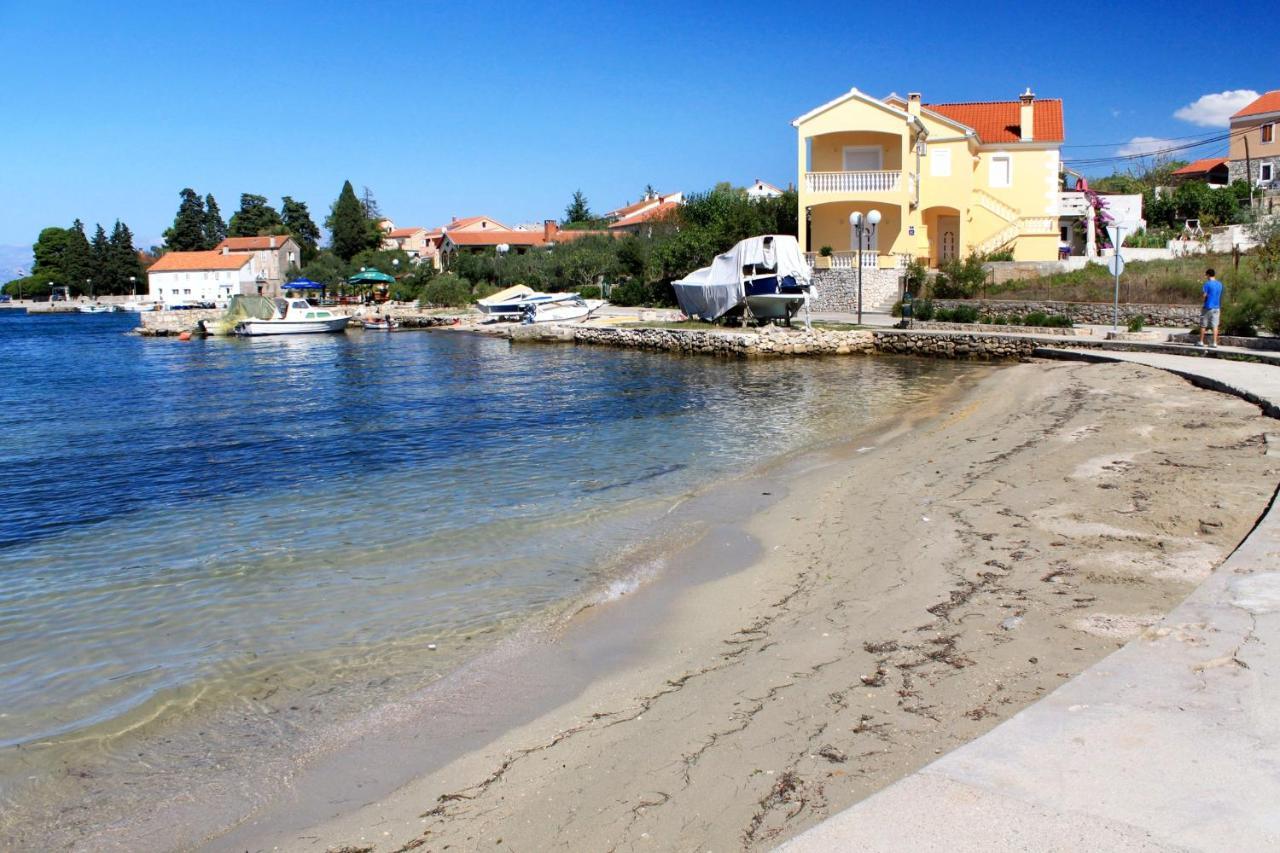 Apartments With A Parking Space Lukoran Εξωτερικό φωτογραφία